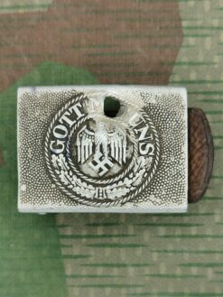 Koppelschloss Wehrmacht, mit Einschussloch