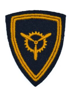 Funktionsabzeichen Flugzeugmechaniker Ord. 1968 mit Auszeichnung, Variante 2