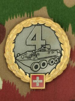 Béretemblem Infanteriebrigade 4 Goldkranz