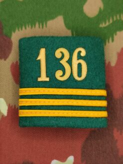 Schulterpatte Ord. 1949 (16) Hauptmann, Bat 136