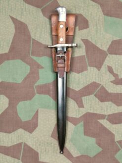 Dolchbajonett Ord. 1889/1918, Waffenfabrik Neuhausen, zu IG96/11, mit Frosch