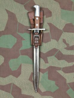 Dolchbajonett Ord. 1918, Elsener Schwyz, zu K31, mit Frosch