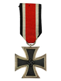 Eisernes Kreuz 2. Klasse 1939 mit Band