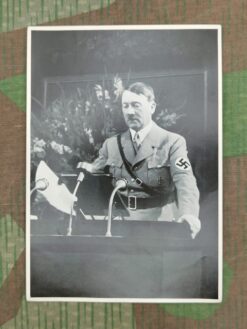 Zigarettenbild, Sammelwerk Nr. 15, Gruppe 63, Bild Nr. 035, Der Führer eröffnet den Parteitag
