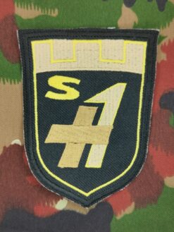 Verbandsabzeichen Festungswachtkorps Sicherheitsdétachement 1, Versuch, Variante 1