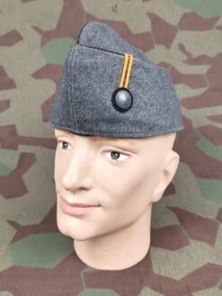 Feldmütze Ord. 1949/72 (03) Oberleutnant, grober Stoff, Grösse 58